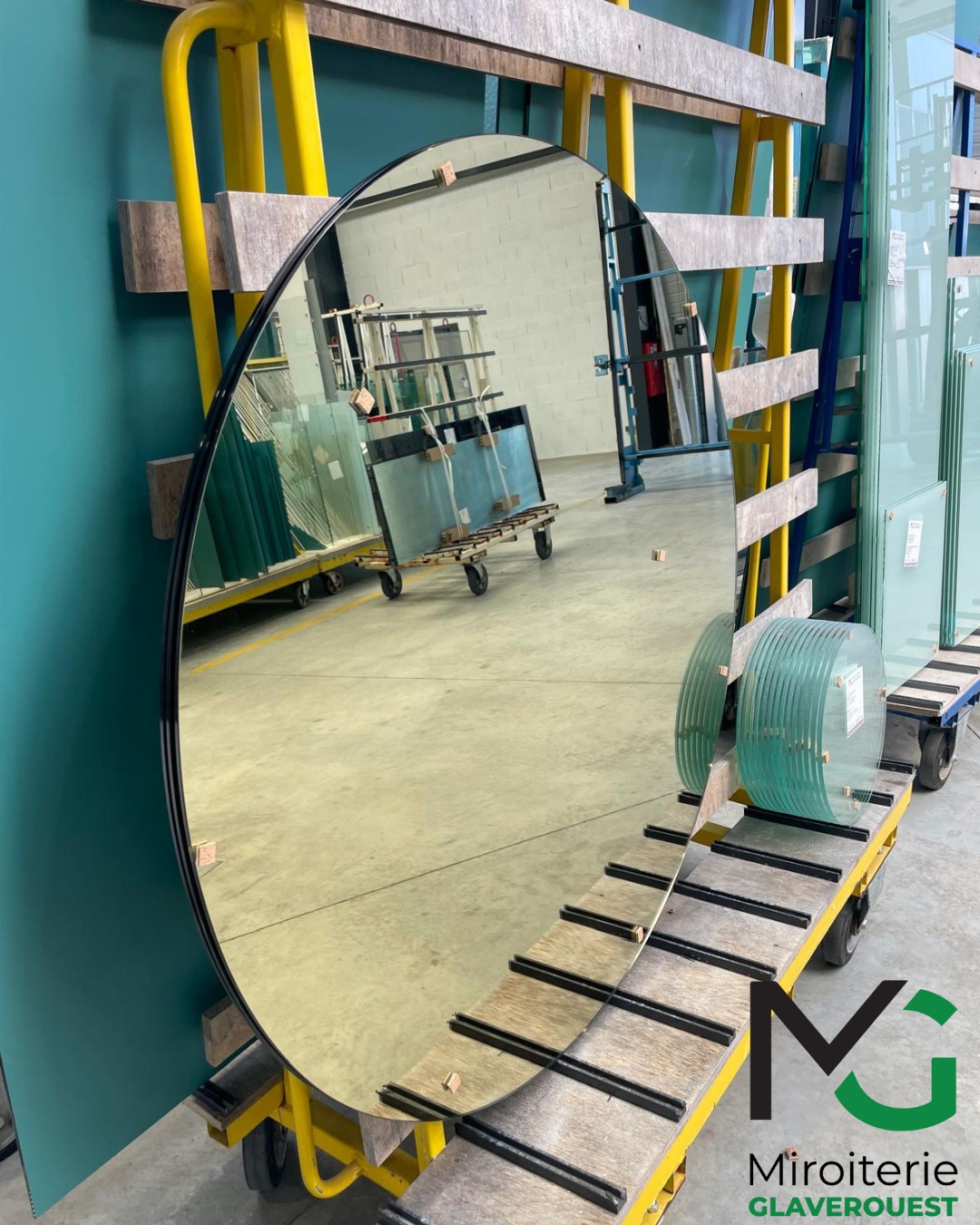 Nouveau miroir champagne